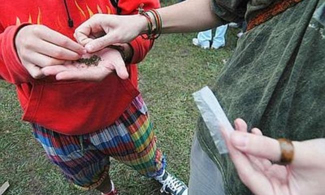 Minorenne sorpreso con l’hashish: è la terza volta che viene fermato in pochi mesi