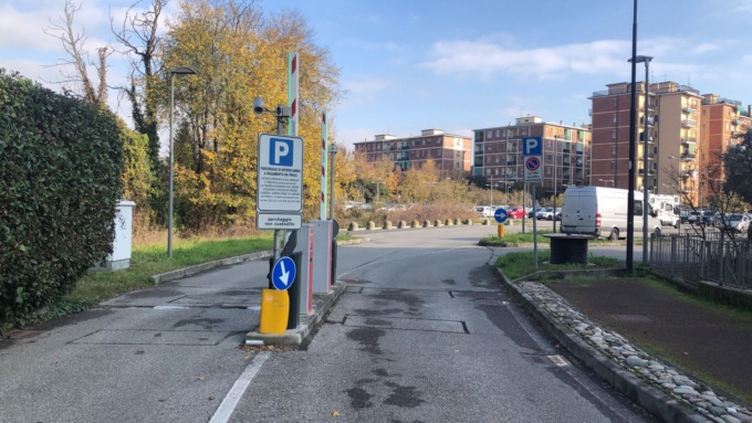 Da dicembre torna la sosta a pagamento al parcheggio interscambio RFI (dove ora ci sono le telecamere)