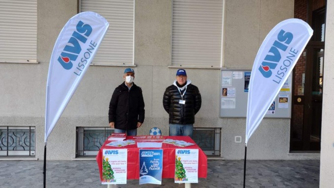 Avis in piazza per reclutare nuovi donatori