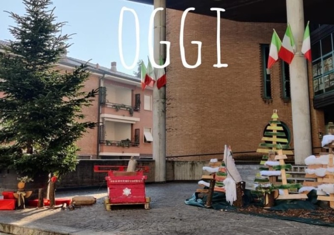 Villaggio di Natale danneggiato dai vandali