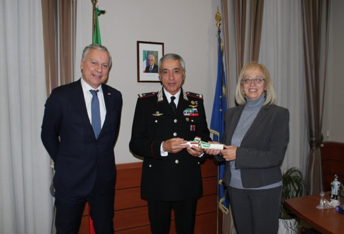 Onorificenza per il Generale di Brigata dei Carabinieri Giuseppe Spina