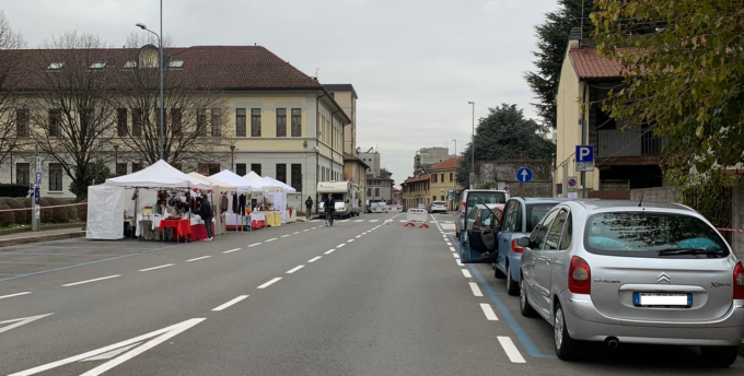 Clamoroso: dopo il flop, annullato il mercatino di Natale in centro