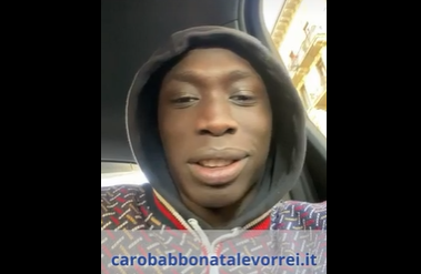Il TikToker Khaby super testimonial della nostra iniziativa “Caro babbo Natale vorrei…”