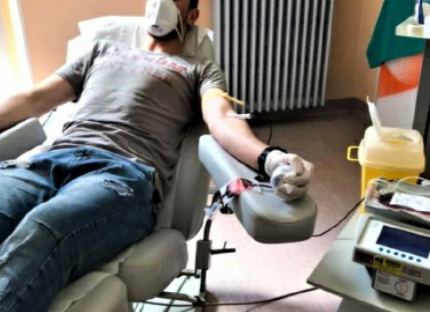 Avis omaggia i volontari, ma per donare in ospedale i tempi sono troppo lunghi
