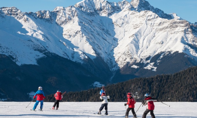 Da oggi gli under 16 sciano gratis: ecco come ottenere lo skipass gratuito