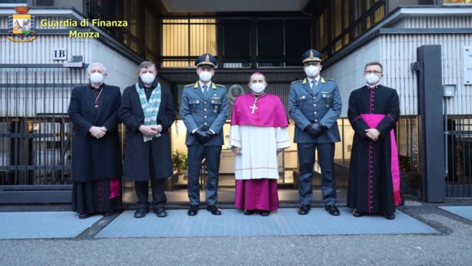 La visita dell’Arcivescovo Delpini alla Guardia di Finanza di Monza
