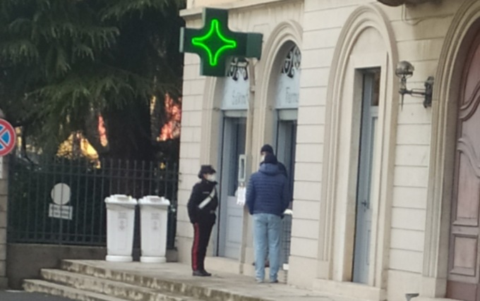 Farmacia di Renate: nuovo blitz di Carabinieri e Polizia locale