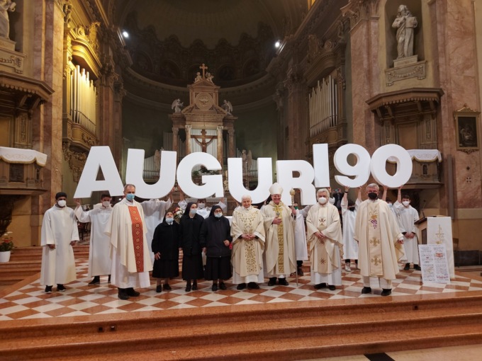 Sovico 90 anni di don Carlo Gussoni