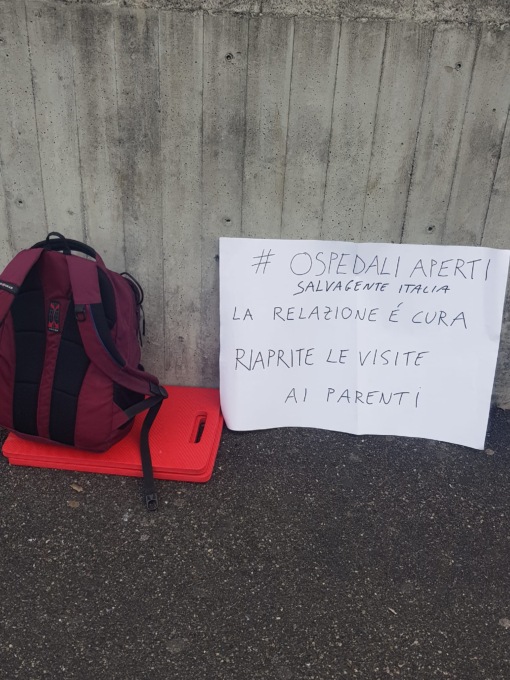 Ospedali chiusi ai parenti, sabato manifestazione al San Gerardo