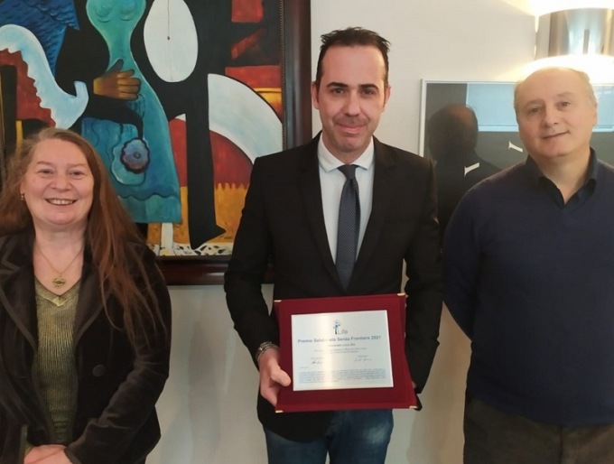 Premiato l’avvocato difensore dei diritti umani