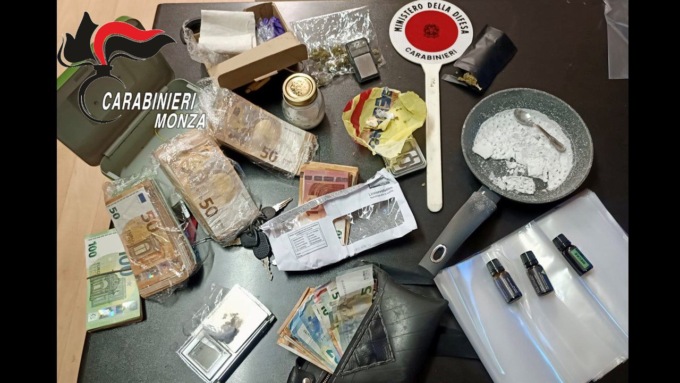 Come in Breaking Bad: preparavano la droga nel cucinino del camper