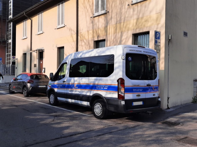 Furto nella sede di Auto Amica