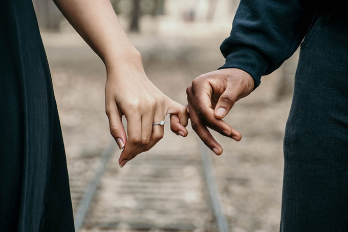 Promessa di matrimonio: cosa regalare alla propria metà