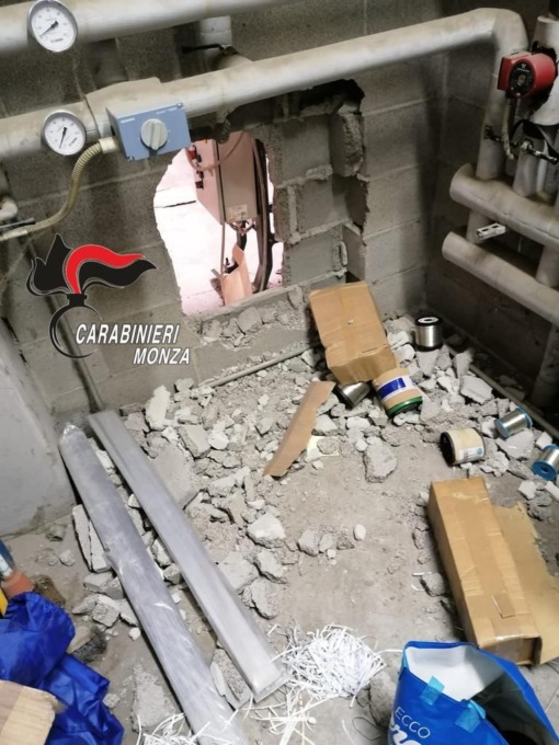 I Carabinieri arrestano un ladro di rame