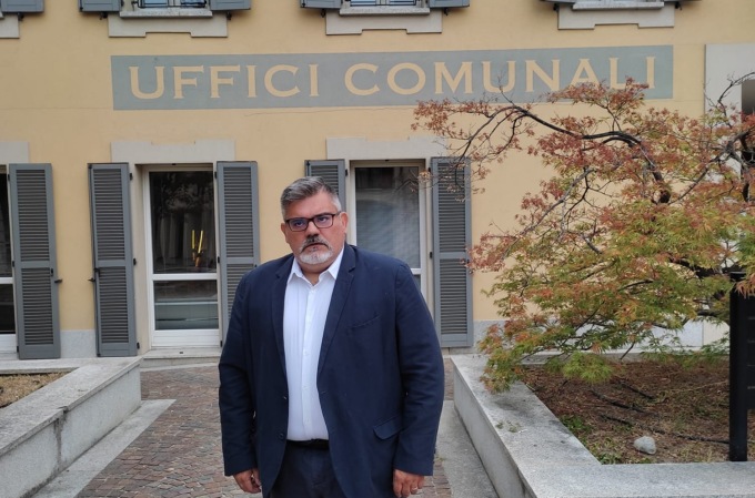 Arcore, certificati anagrafici e sacchetti della differenziata anche nelle frazioni