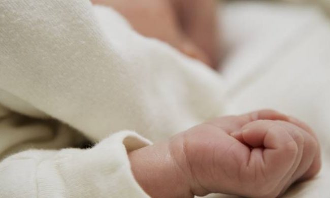 A Lentate arriva l’ostetrica a domicilio gratuita per le mamme