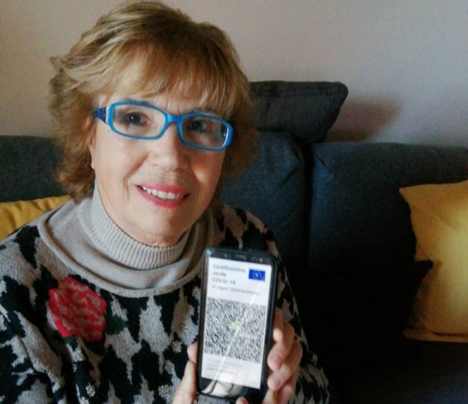 Teresa ha la sua esenzione digitale dal vaccino, ora potrà entrare in Comune