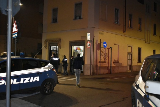 Aggressione violenta al bar, provvedimento per quattro ragazzini