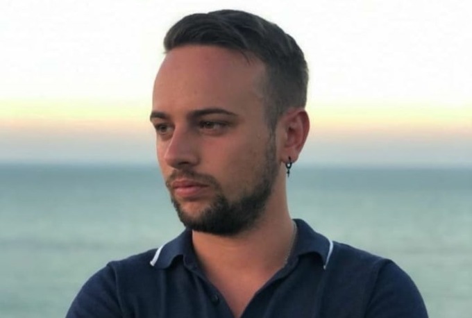 Svolta nella morte di Simone Mattarelli: trovato Dna di un’altra persona sotto le unghie