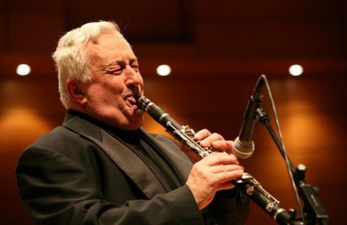 Al Teatro Manzoni concerto jazz con Paolo Tomelleri a sostegno della RSD San Pietro