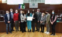 Va a scuola a Cesano Maderno la studentessa premiata in Regione nel Giorno del Ricordo