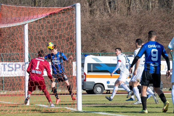 Il Renate non vince più: nel derby è festa Lecco