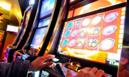 Gioco d'azzardo, critiche al nuovo regolamento