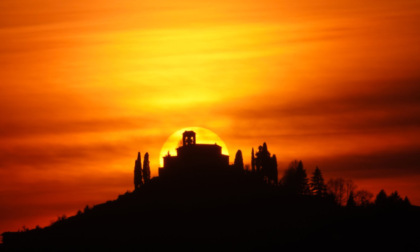 Il tramonto a Montevecchia lascia senza fiato