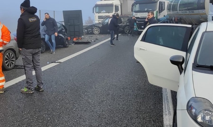 Maxi tamponamento sulla A26: due vittime. Una era originaria di Monza