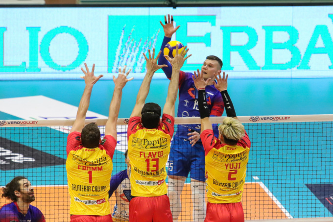 Vero Volley Monza, rovinosa caduta casalinga