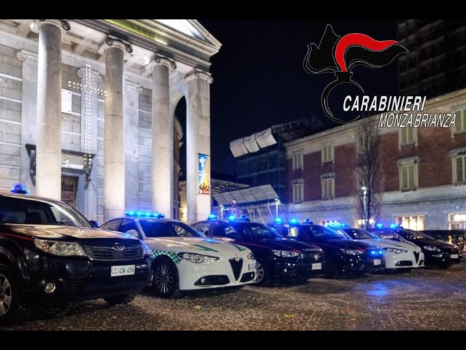 Cani antidroga nella movida seregnese: fermato un minore con l’hashish