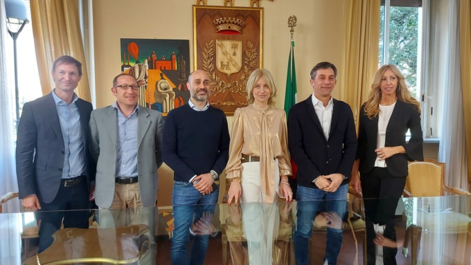Lentate, il sindaco Ferrari si ricandida: “Parola d’ordine: continuità”