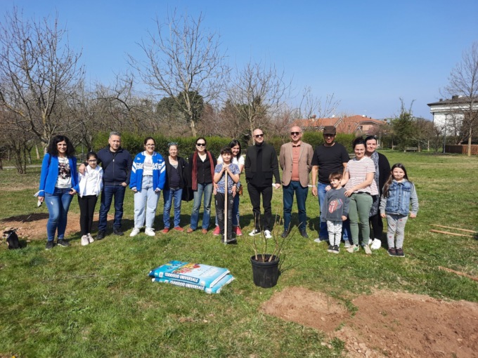 Quattro nuove piante nel parco intitolato a Karol Wojtyla