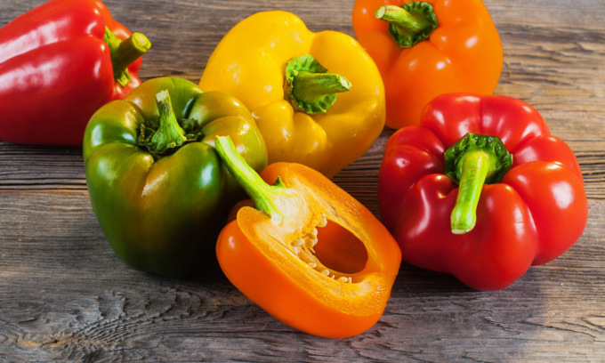 Facciamo l’orto in casa: da domani in regalo i peperoni