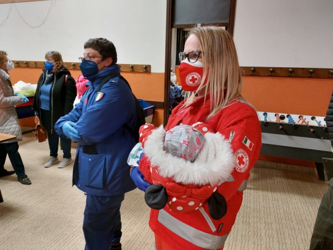A Monza arrivato un pullman  di profughi ucraini
