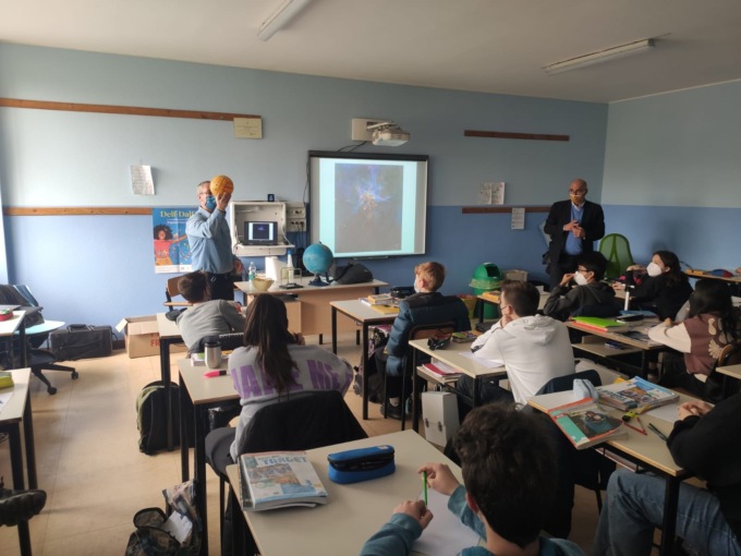 Lesmo, grande successo per la “Settimana della Scienza” alla scuola media