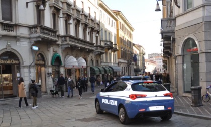 Controlli a Monza: sanzionati i titolari di due locali e un cliente