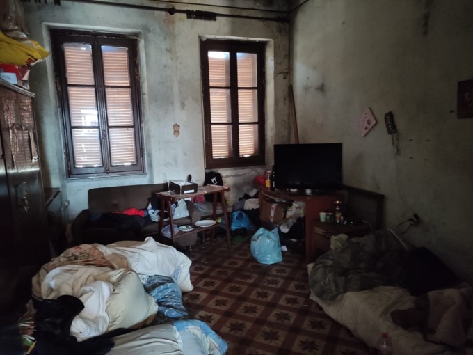 Denunciato straniero che occupava un alloggio nel degrado