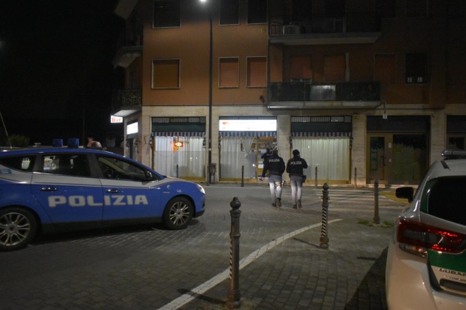 Per andare al bar usa il Green pass di un altro: denunciato