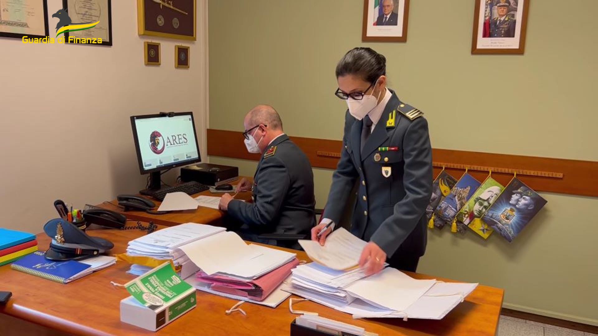 fatture false indagine Guardia di Finanza di Monza banconote soldi