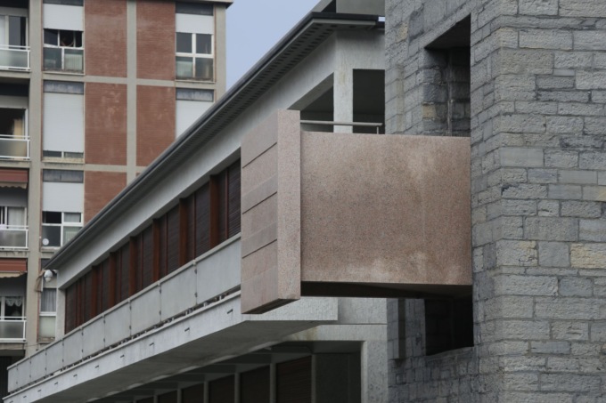 Guerra in Ucraina: la Torre civica si illumina di blu e giallo