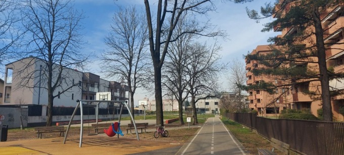 Il parco di via Leoncavallo disturba i residenti