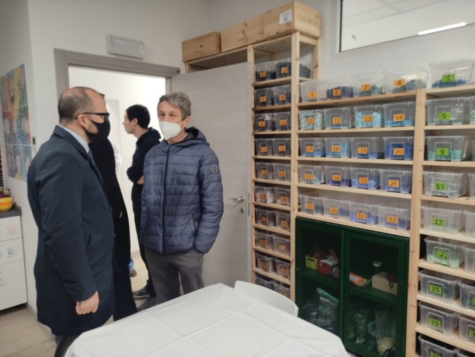 Una raccolta fondi per aiutare l’Officina del Mosaico di Cascina San Vincenzo
