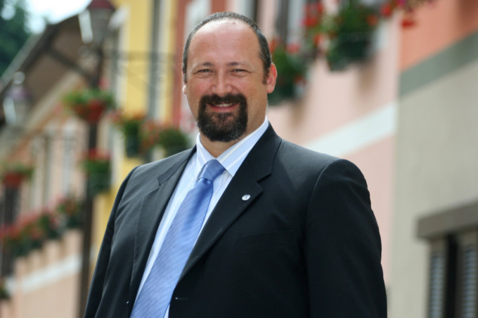 Elezioni a Lesmo: Lega e Forza Italia si schierano al fianco di Marco Desiderati