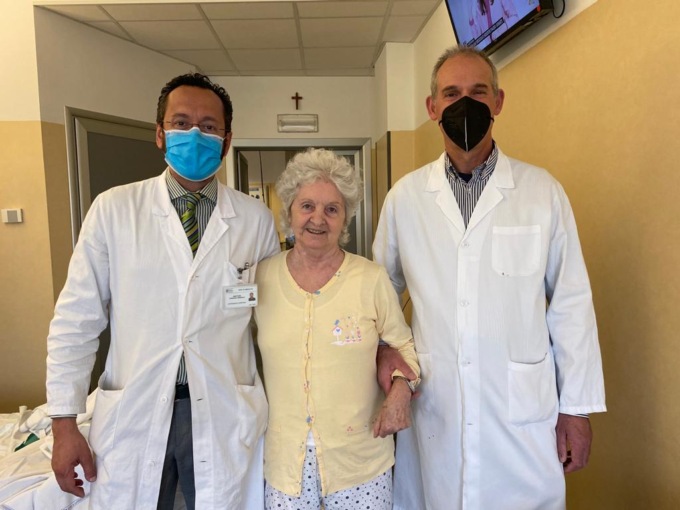 Tumore “inoperabile”, ma non all’ospedale di Vimercate: nuova vita per un’80enne