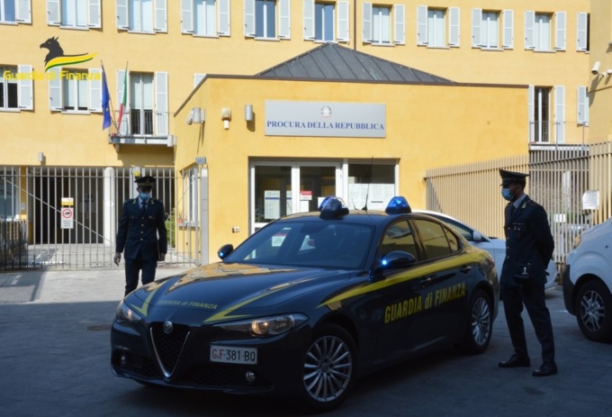 Sedici lavoratori in nero in 5 locali, sanzioni per 84mila euro