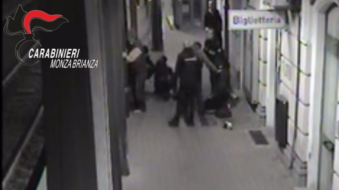 Rissa in stazione, i Carabinieri denunciano tre extracomunitari