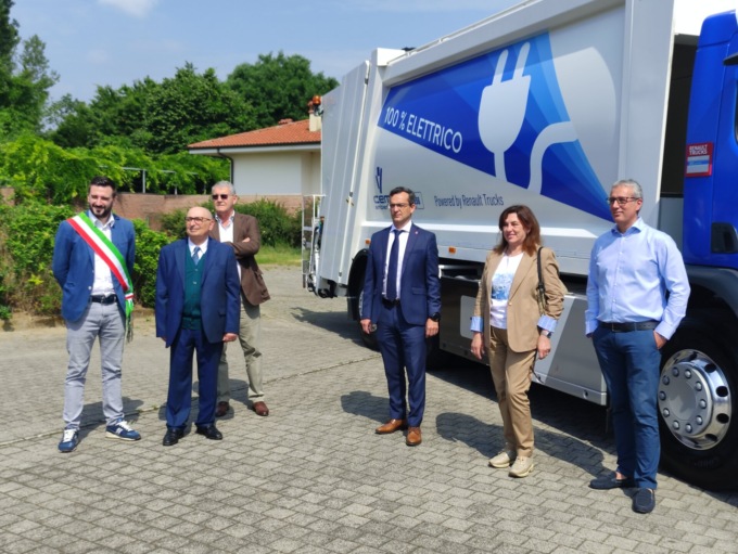 Cem Ambiente presenta il nuovo camion con compattatore completamente elettrico