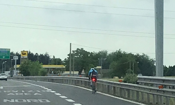 Avvistato un ciclista in Tangenziale Est