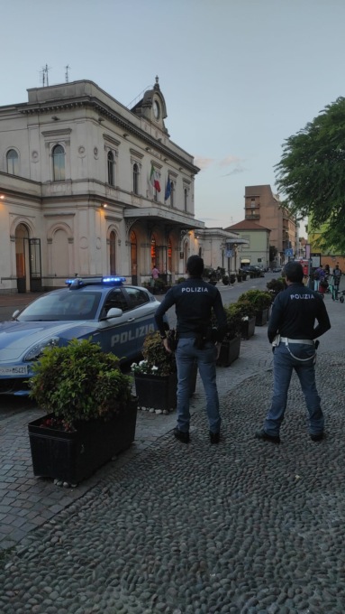 Abusi su una giovane monzese, arrestato 19enne egiziano irregolare